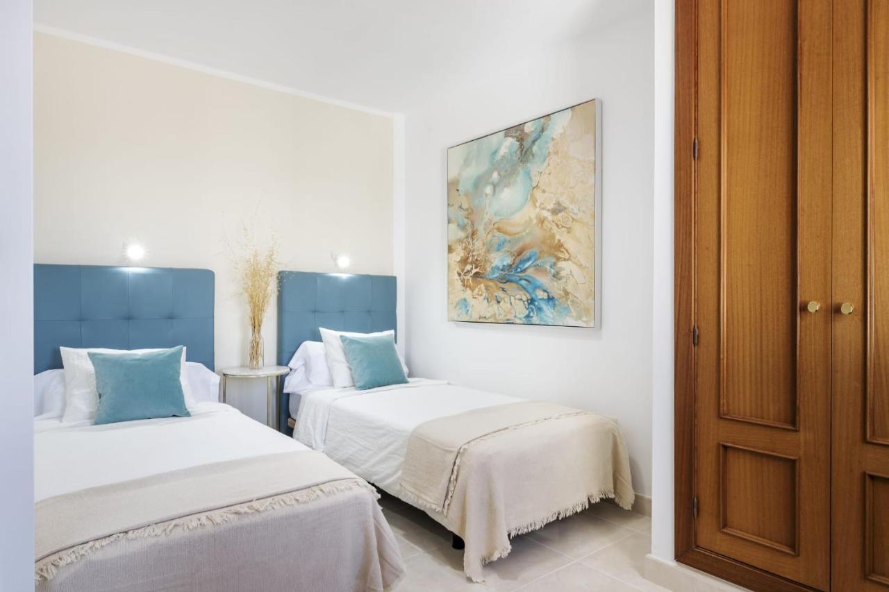 Villa Roble Яйса Екстериор снимка