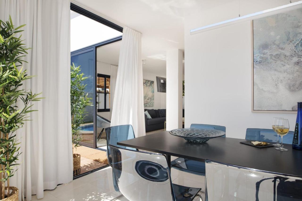 Villa Roble Яйса Екстериор снимка