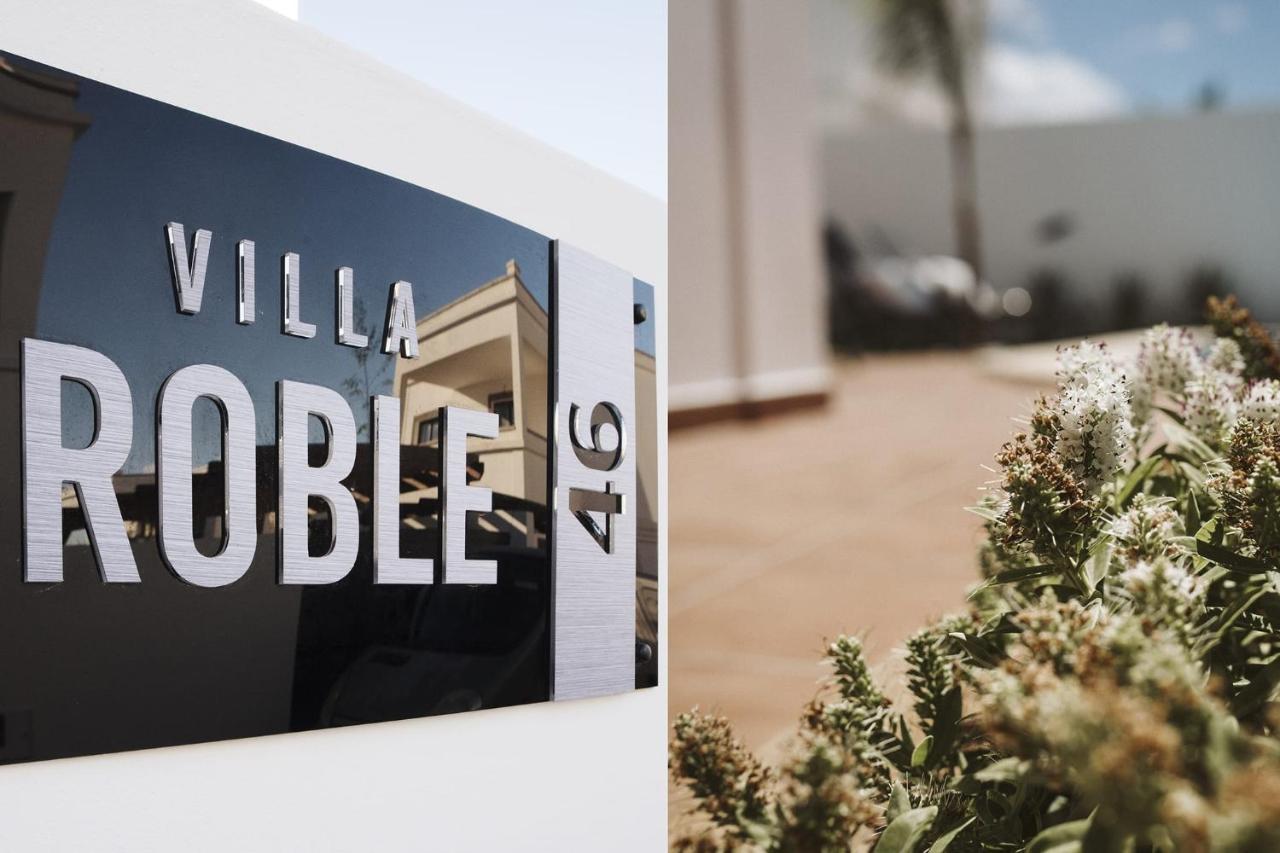 Villa Roble Яйса Екстериор снимка